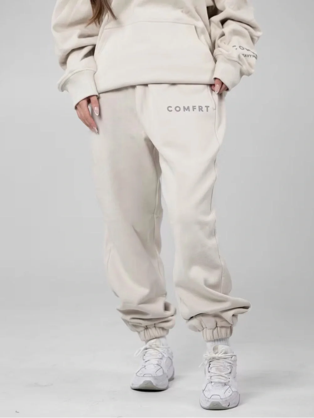 Comfrt | Tranquil Sweatpants, Medium, Cotton Color, like new - Picture 2 of 13